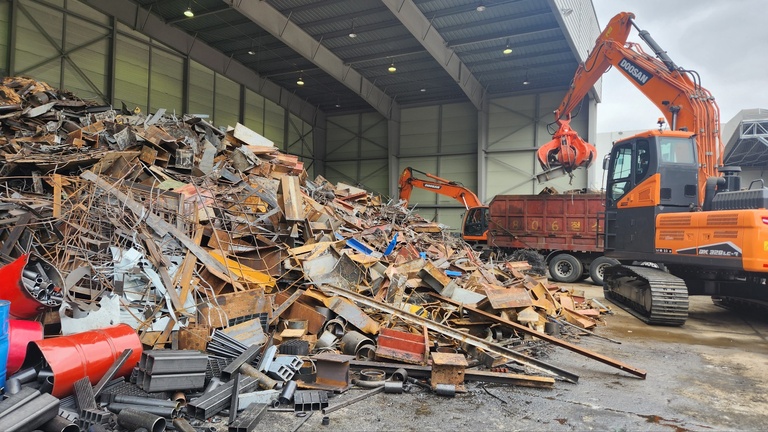 철스크랩 이미지 입니다