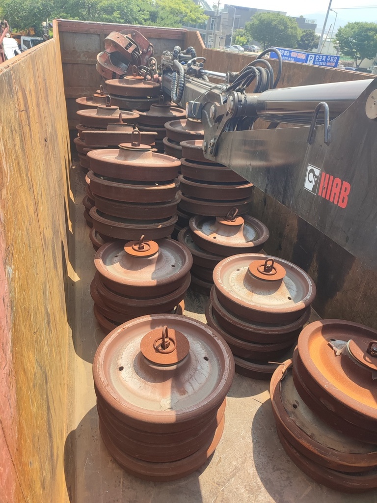 철스크랩 이미지 입니다