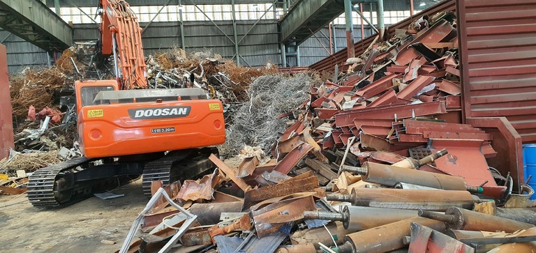 철스크랩 이미지입니다